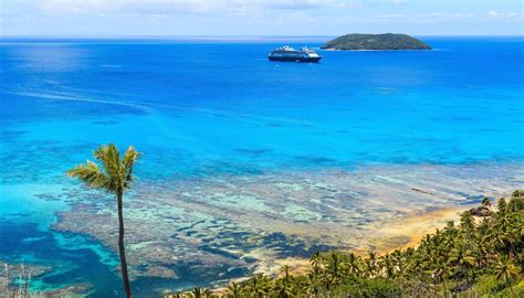 Suva – Travel guide at Wikivoyage.